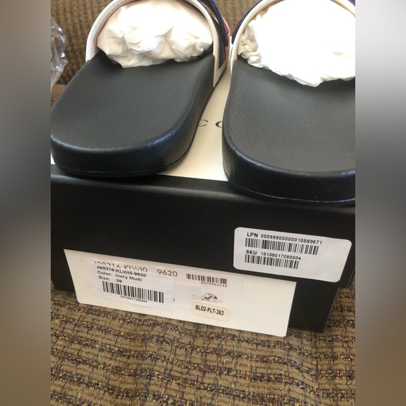 Gucci Satin slides with Sylvie bow - Picture 9 of 14